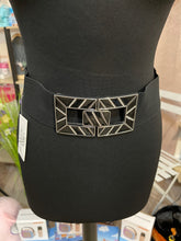 Charger l&#39;image dans la galerie, E157